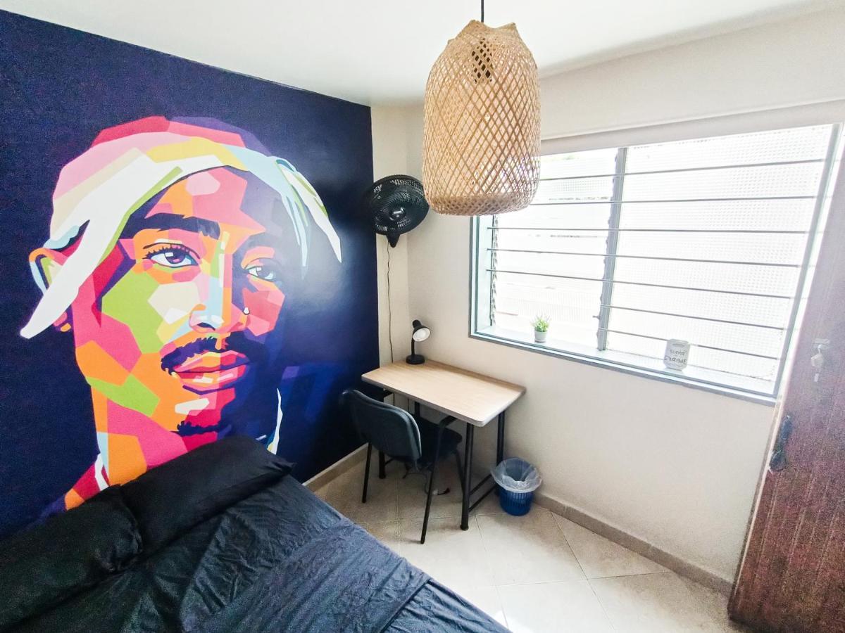 Casa Clandestina Guest House เมเดยิน ภายนอก รูปภาพ