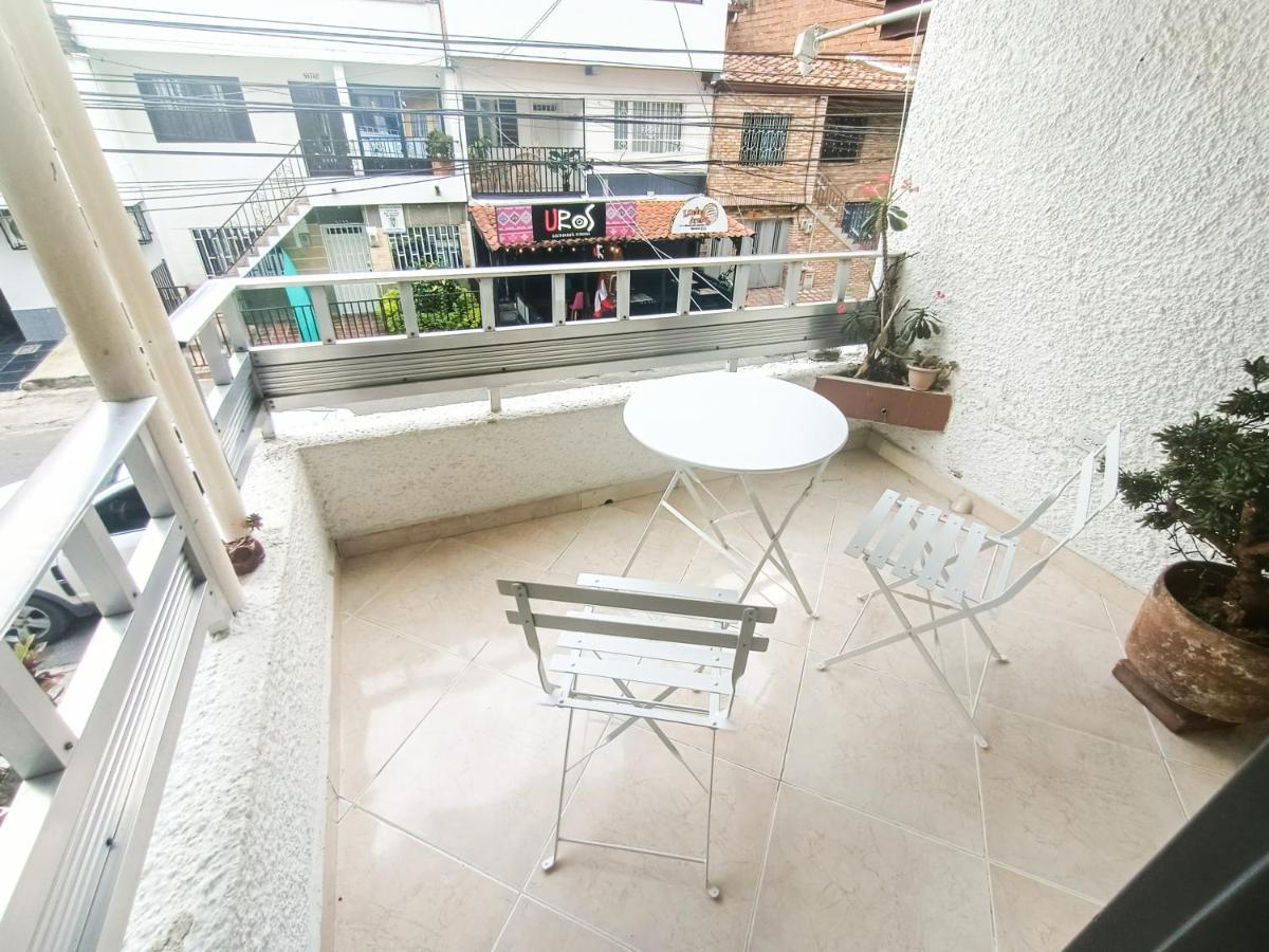 Casa Clandestina Guest House เมเดยิน ภายนอก รูปภาพ
