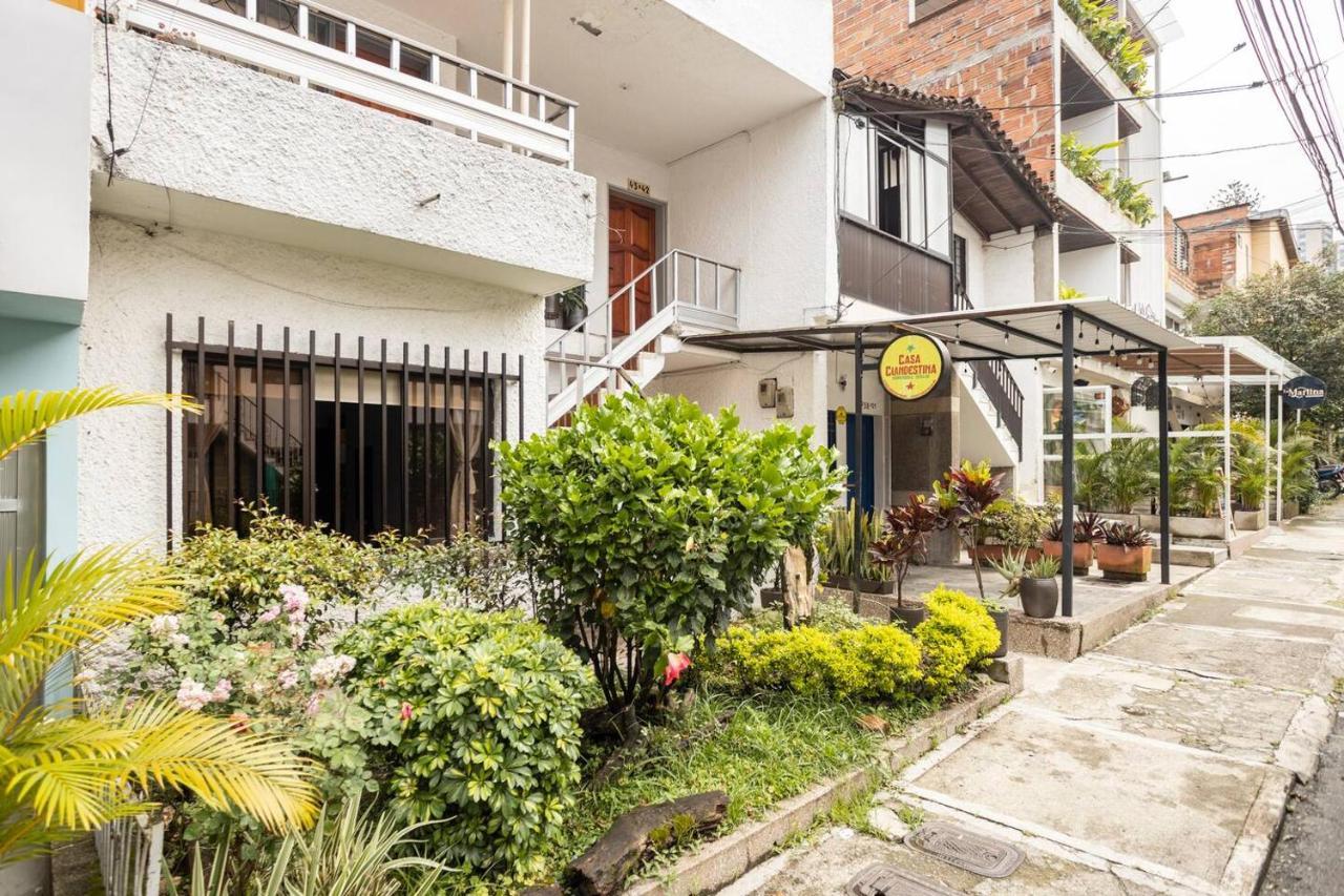 Casa Clandestina Guest House เมเดยิน ภายนอก รูปภาพ