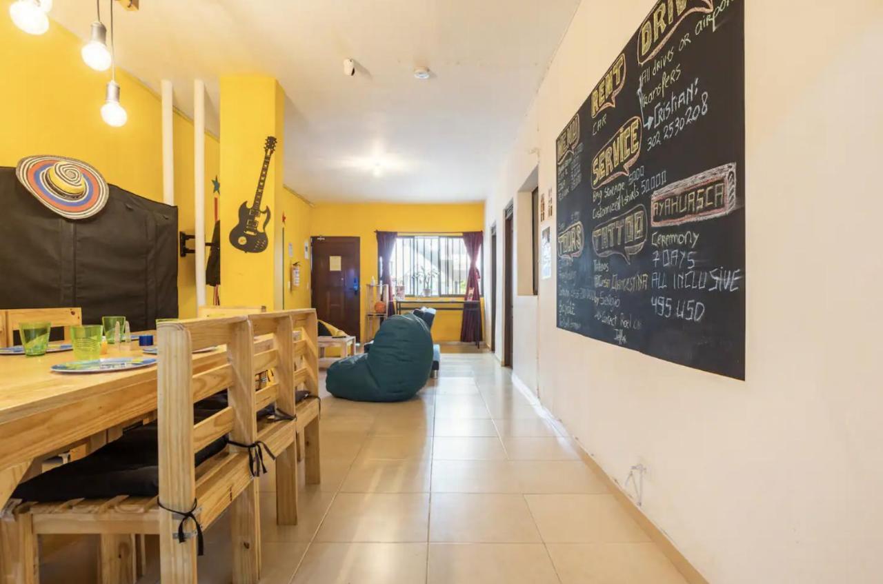 Casa Clandestina Guest House เมเดยิน ภายนอก รูปภาพ