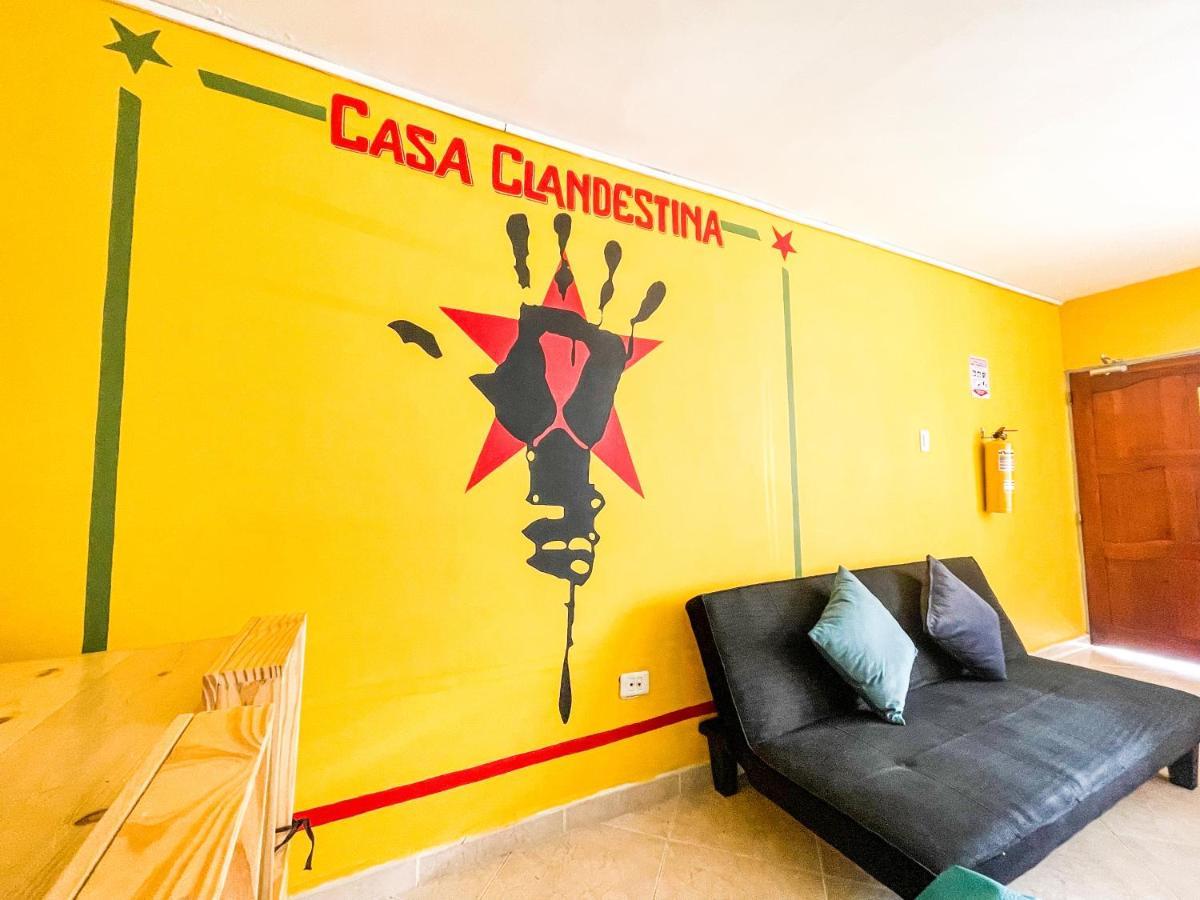 Casa Clandestina Guest House เมเดยิน ภายนอก รูปภาพ