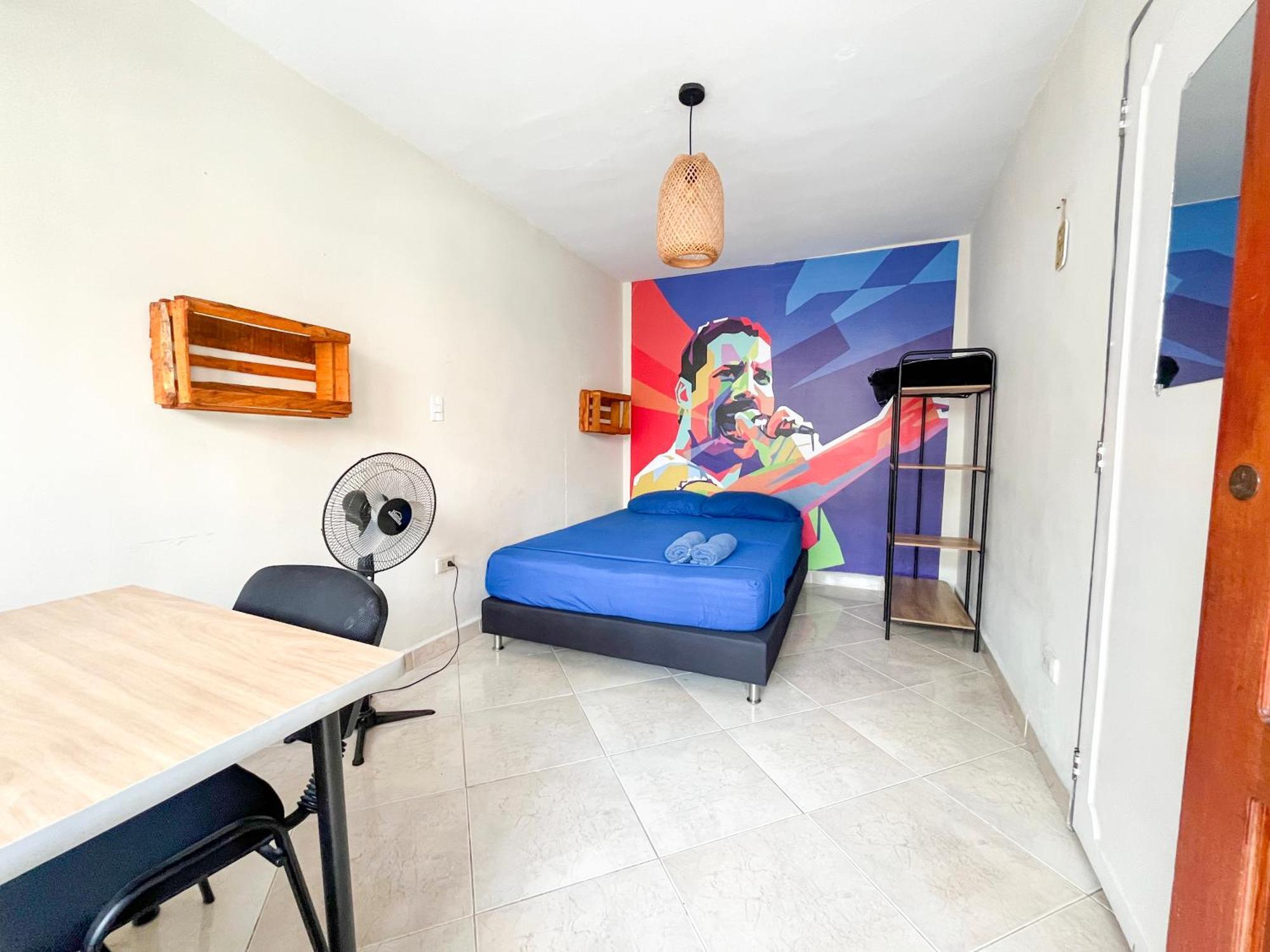 Casa Clandestina Guest House เมเดยิน ภายนอก รูปภาพ